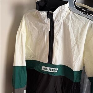 Hollister Colorblock Half-Zip Windbreaker Jacket - Cream, Green, Black